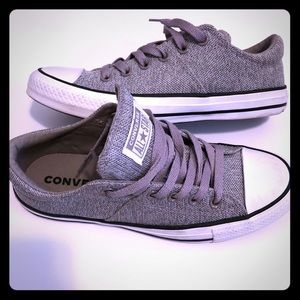 Converse Low Tops